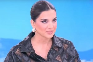 Άφωνη η Σταματίνα Τσιμτσιλή με τον διάλογο που βγήκε κατά λάθος στον αέρα: "Παιδιά, τι ακούμε;" - εικόνα 2