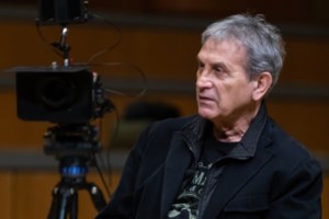 Πασχάλης: "Οι δηλώσεις του Γιώργου Νταλάρα ήταν σωστές, πρέπει να λέγονται και πράγματα που ενοχλούν"