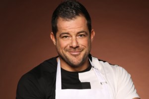 MasterChef | Γιάννος Σδούγκας: "Είχαν βάλει τον Μπόμπαινα σε μια γωνία, είναι κακό να "βαράς" κάποιον χωρίς λόγο"