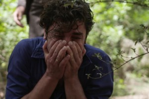 Ο Δημήτρης Γκοτσόπουλος αποχαιρετά τις "Άγριες Μέλισσες" με ένα backstage πλάνο μαζί με την Μαρία Κίτσου