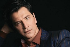 Σπύρος Μπιμπίλας: "Τις τελευταίες ημέρες πολλοί καλλιτέχνες εκτίθενται ανεπανόρθωτα με τις δηλώσεις τους. Τι παιχνίδι παίζεται;" - εικόνα 2