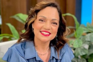 Ελένη Καρακάση: "Δεν επιτρέπω στον εαυτό μου να δεσμεύεται με βρακιά και σουτιέν"