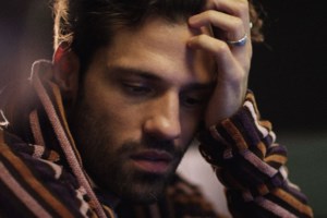 Δείτε το πρώτο απόσπασμα από το mini reality με τον Κωνσταντίνο Αργυρό