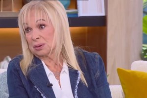 Η ατάκα της Άννας Φόνσου που "λύγισε" από τα γέλια τη Φαίη Σκορδά