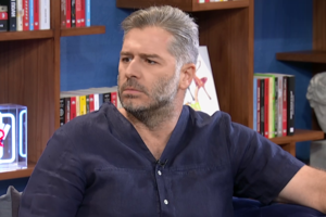 Ο Αλέξανδρος Μπουρδούμης μιλά για τη ζωή μετά το διαζύγιο από τη Λένα Δροσάκη - εικόνα 2