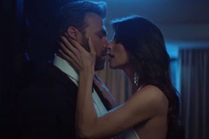 Γιώργος Σαμπάνης & Ιωάννα Σαρρή full in love στη Μύκονο