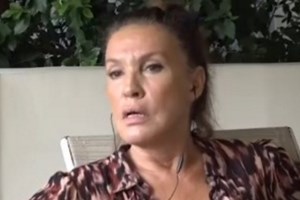 Εβελίνα Νικόλιζα: "Μας την έστηνε έξω από το φροντιστήριο των αγγλικών. Η αστυνομία δυστυχώς δεν έκανε κάτι"