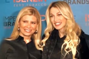 Aide-mémoire | Είπα, ξείπα & άλλα τηλεοπτικά κουσούρια - εικόνα 8