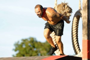 Survivor | Η μητέρα του Τριαντάφυλλου "σπάει" τη σιωπή της
