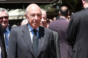 Ο Κώστας Σημίτης στην τελευταία δημόσια εμφάνιση με τη σύζυγό του Δάφνη Σημίτη