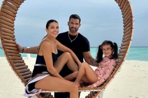 Η αποκάλυψη της Ελένης Χατζίδου για τις καλοκαιρινές της διακοπές: "Τελικά τίποτα δεν είναι όπως φαίνεται"