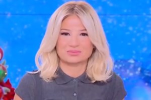 Αυστηρή απάντηση από τη Φαίη Σκορδά - εικόνα 4