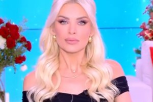 Δανάη Μπάρκα: "Θέλω να βγάλω από τη wikipedia ότι η Βίκυ Σταυροπούλου είναι μαμά μου" - εικόνα 3