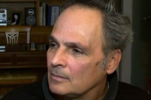 Στο κρατητήριο ο Σταμάτης Γαρδέλης – "Φυλακίστε με. Τώρα πρέπει να μου πάρουν και το κινητό"