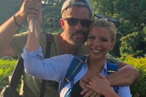 Ο Χάρης Βαρθακούρης δημοσίευσε #familygoals φωτογραφία με τον Γιάννη Πάριο και την Αντελίνα Βαρθακούρη: "Για όσους παραπονέθηκαν..."