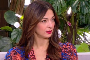 Έμιλυ Κολιανδρή: "Υπήρχε η έλξη, το φλερτ με τον Χρήστο Λούλη, αλλά δεν μπορούσε να εξωτερικευτεί" - εικόνα 2