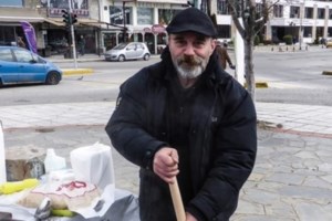 Ο Κωνσταντίνος Πολυχρονόπουλος στον Γιώργο Λιάγκα: Δεν έχω χαλάσει για φρουτάκια ούτε cent από τα χρήματα του "Άλλου Ανθρώπου"