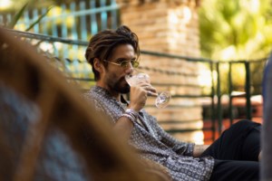 Ο Γιώργος Καράβας σε ρόλο ξεναγού! - Δείτε το ξεκαρδιστικό βίντεο που ανέβασε