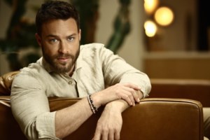 Στέφανος Μιχαήλ: "Έχουμε διαφορετική φιλοσοφία με την σύντροφό μου - Δεν έχει προσπαθήσει να με αλλάξει" - εικόνα 2