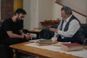 Η Ιφιγένεια Τζόλα τρολάρει μοναδικά τις εξελίξεις στη "γη της Ελιάς"