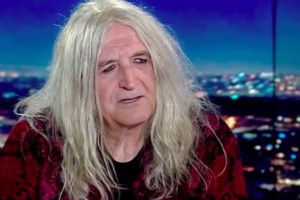 Νίκος Μουρατίδης: "Η συνέντευξη δεν ήταν καλή, δεν οφείλεται στον Καρβέλα αυτό, αλλά στην κυρία Λυμπεράκη"