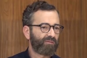 Άγγελος Μπράτης: "Δεν γνωρίζω το κόμμα "ΝΙΚΗ" που έστειλε εξώδικο στο Pride - Αυτό τους προσβάλλει; Όχι το να χαιρετάς ναζιστικά;"