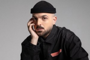 Ο Apon έκανε φινάλε στην Τεχνόπολη | Οι εμφανίσεις - έκπληξη & η συγκίνηση on stage