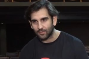 Η on camera αντίδραση του Δημήτρη Φιλιππίδη σε ερώτηση για τον Πέτρο Φιλιππίδη