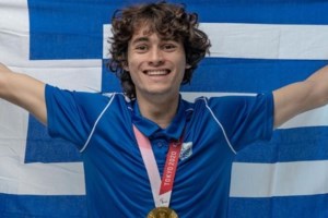 Νάσος Γκαβέλας: "Χαίρομαι που το είπαν μπροστά μου - Συζητούσαν πίσω από την πλάτη μου και τα μάθαινα"