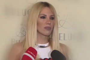 Σάσα Μπάστα: "Μπορεί και να έρχεται το δεύτερο παιδί, είμαι σε καθυστέρηση"