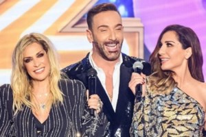 Φοίβος: Ο Καρβέλας με ρώτησε πόσα θέλω για να αφήσω τη "μαϊμού" και να έρθω στην ορίτζιναλ