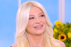 Οι on air ευχές της Κατερίνας Καινούργιου στη Φαίη Σκορδά για τα γενέθλιά της