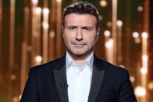 Ο Γιάννης Πλούταρχος στην πρώτη αντίδραση μετά τη μήνυση σε εμμονική θαυμάστριά του - εικόνα 4