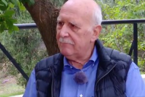 Συγκινήθηκε ο Γιώργος Παπαδάκης αναφερόμενος στην αδελφή του, η οποία είχε σύνδρομο Down: "Δεν της το είπα ποτέ"