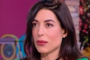 Έξαλλη η Ιωάννα Τούνη με αεροπορική εταιρεία  – Το περιστατικό που της συνέβη στο αεροδρόμιο