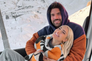 Έτσι ευχήθηκε ο Δημήτρης Αλεξάνδρου στην Ιωάννα Τούνη για την ονομαστική της εορτή! Δείτε το βίντεο