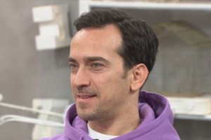 Ο Δημήτρης Σαμόλης πριν από 28 χρονιά στο πλευρό της Αλίκης Βουγιουκλάκη