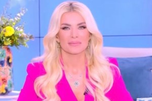 Η πρώτη αντίδραση της Δέσποινας Βανδή για το δαχτυλίδι που της έδωσε ο Βασίλης Μπισμπίκης