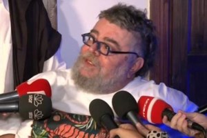 Ο Σταμάτης Κραουνάκης απαντά ξανά στην Άλκηστη Πρωτοψάλτη: "Πίναμε από το ίδιο ποτήρι, κοιμηθήκαμε στα ίδια στρώματα"