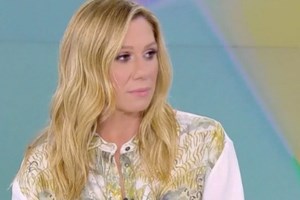 Κατερίνα Καραβάτου: "Η κόρη μας ρώτησε γιατί χωρίσαμε με τον Κρατερό Κατσούλη, ο γιος μου όχι" - εικόνα 2