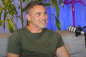 Εξοργισμένη η Ελένη Τσολάκη: "Είναι τόσο οπισθοδρομικά και παλιακά αυτά που λες"