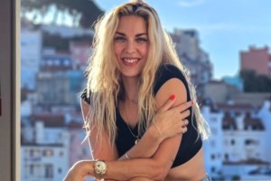 Η Μαντώ Γαστεράτου φωτογραφίζει τα δυο της παιδιά, Γιώργο και Κυβέλη λίγο πριν γίνει μαμά για τρίτη φορά - εικόνα 2