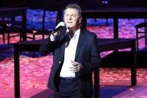 Ο Θοδωρής Μαραντίνης με τον μπαμπά του | Η σπάνια κοινή δημόσια εμφάνισή τους