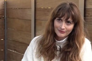 Μαρία Κωνσταντάκη: "Αισθάνομαι τόσο κουρασμένη που θα ήθελα έναν 80αρη δίπλα μου"