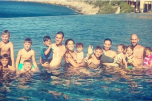 Η Ολυμπία Χοψονίδου μοιράζεται τα πιο γλυκά στιγμιότυπα για τα έκτα γενέθλια της κόρης ττης Αιμιλίας!