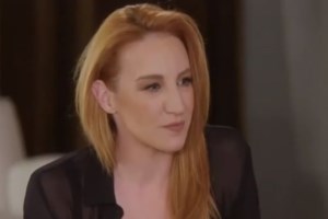 Η Στεφανία Γουλιώτη ποζάρει με το μπικίνι της στη Μάνη: "Εντάξει ρουφήχτηκα λίγο για τη φωτό" - εικόνα 2