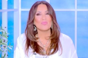 Αντώνης Ρέμος: "Η Δέσποινα Βανδή δίνει έναν πολύ μεγάλο αγώνα στα προσωπικά της"