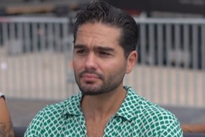 Η Γαρυφαλλιά Καληφώνη στη συναυλία του Χρήστου Μάστορα μαζί με τις κόρες του Λευτέρη Πετρούνια