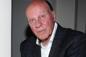Το ιατρικό ανακοινωθέν για τον θάνατο του Μίμη Δομάζου - εικόνα 4