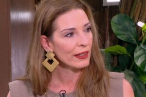 Αιμίλιος Χειλάκης: Η ζωή μου είναι η Αθηνά! Κοιτάω παλιές φωτογραφίες και της λέω "Ρε συ..." - εικόνα 2